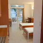 Hotel Coliseum & 3*