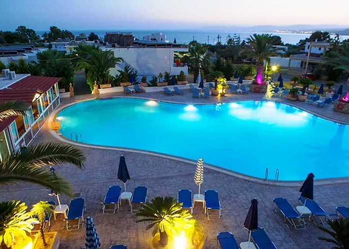 Coliseum & Hotel Pefki