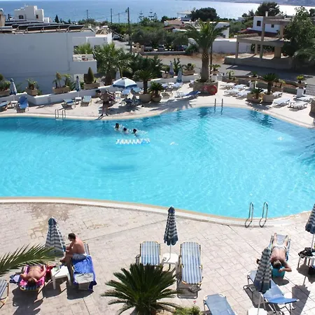 Coliseum & Πεύκος