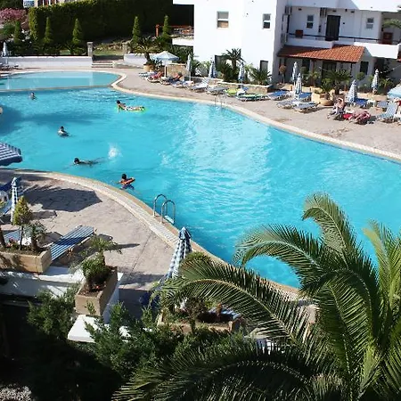 Coliseum & Hotel Pefki (Rhodes)